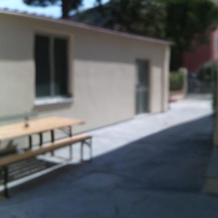 Nina Casa Vacanze Finale Ligure Bagian luar foto