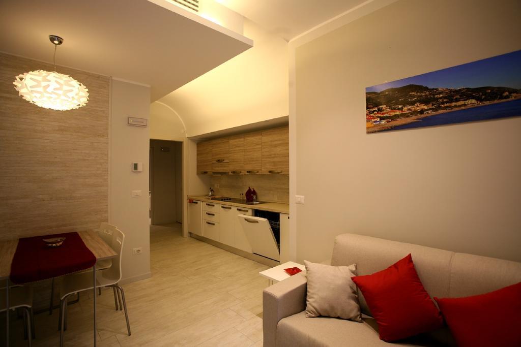 Nina Casa Vacanze Finale Ligure Ruang foto